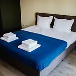 The Rock 게스트하우스 4*