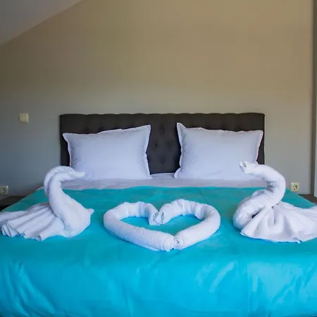 The Rock 4* ספרבה בניה